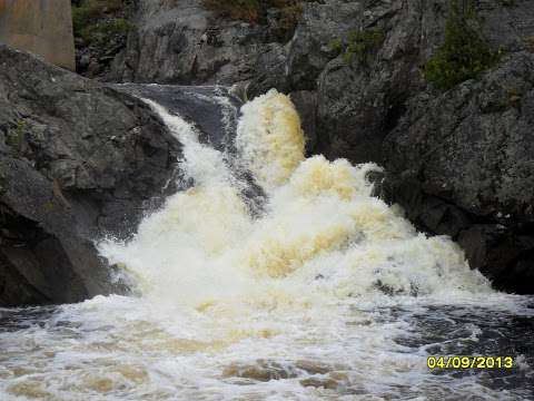 Stillwater Road Falls